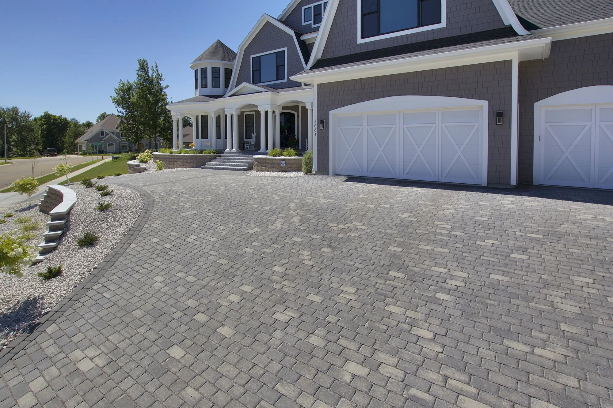Rochester Cobble Stone 6cm Paver - Image 3